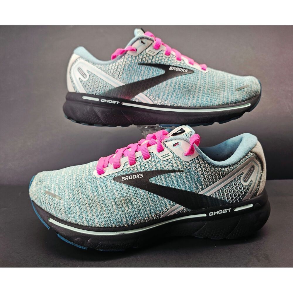 Brooks Women 6.5 Comfy footwear